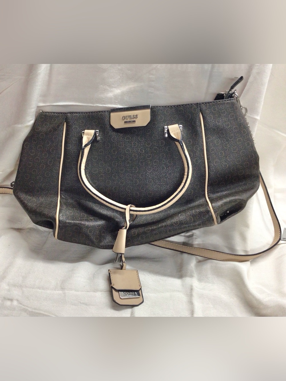 GUESS Black Logo Tote Bag Purse Beige Trim Shoulder Crossbody Chain Strap